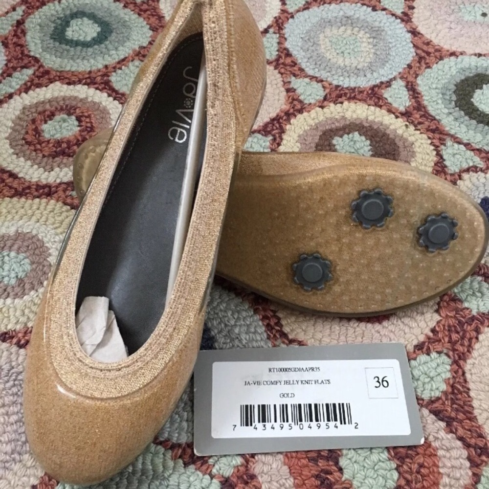 Ja Vie Shimmering Gold Jelly Knit 36 US 5.5 NWOB